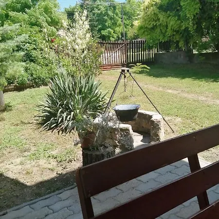 Mari Vendeghaz Holiday home